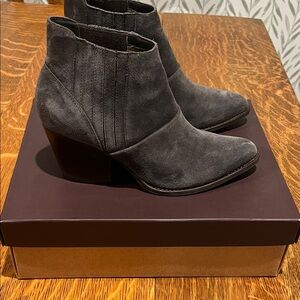 Chic Gray Ankle Booties